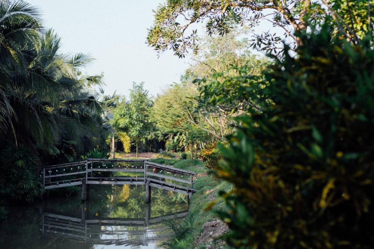 Baan Klong Resort Damnoen Saduak Exterior foto